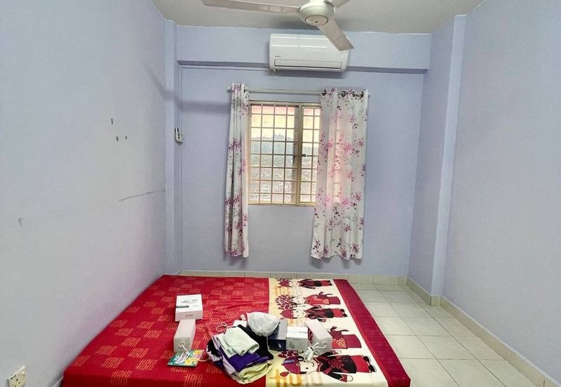 Pangsapuri Saujana, Gombak