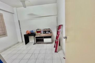 Pangsapuri Saujana, Gombak