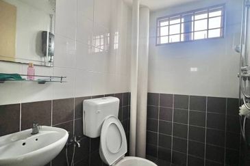 Pangsapuri Saujana, Gombak