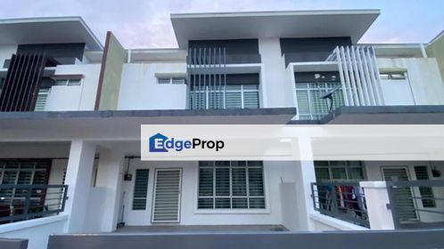 Double Storey Terrace Zaitun Hillpark Puncak Alam with Table Top, Selangor, Shah Alam