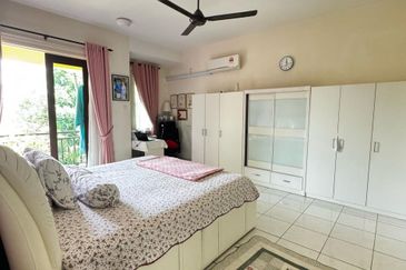 Avenue 6, Bandar Tun Hussein Onn