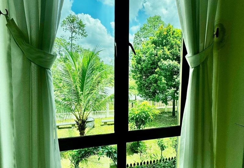 Avenue 6, Bandar Tun Hussein Onn