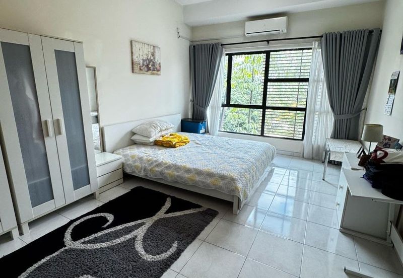 Avenue 6, Bandar Tun Hussein Onn