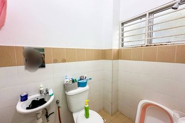 Taman Pelangi Semenyih 2