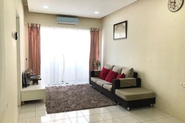 Residensi Bistaria, Ukay Bistari