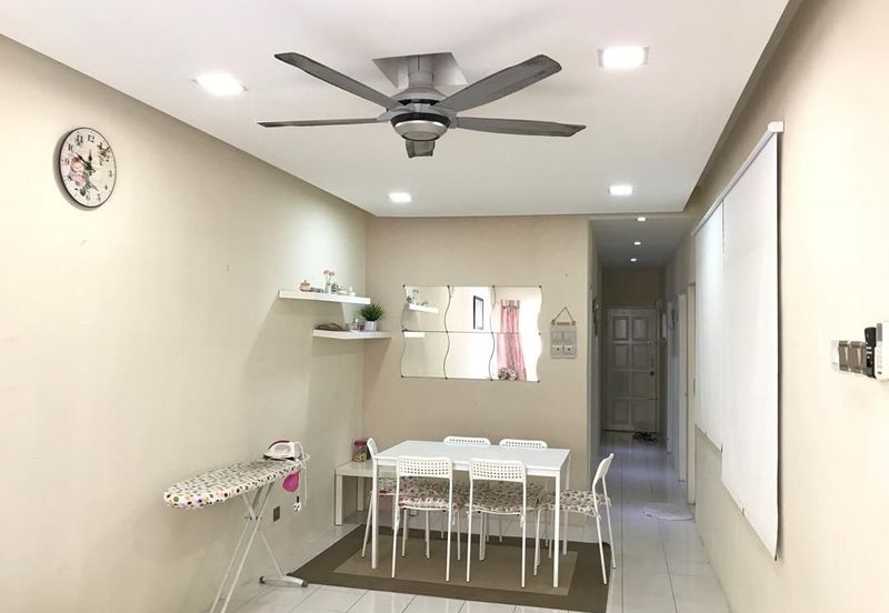 Residensi Bistaria, Ukay Bistari