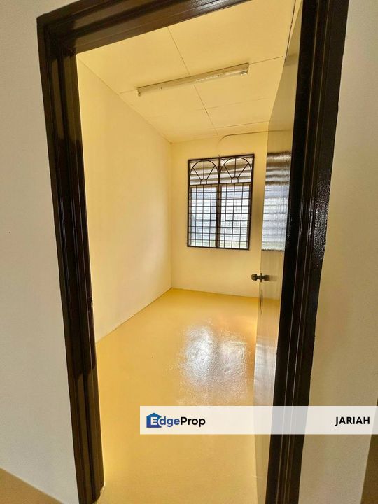 Bandar Mahkota Banting Single Storey Terrace House Freehold For Sale, Selangor, Banting