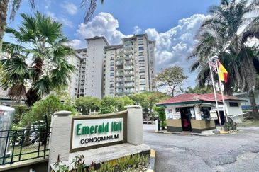 Emerald Hill, Taman Bukit Indah