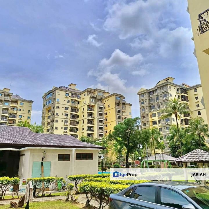 Sri Manja Court Condominium Petaling Jaya Newly Painted For Sale, Selangor, Petaling Jaya