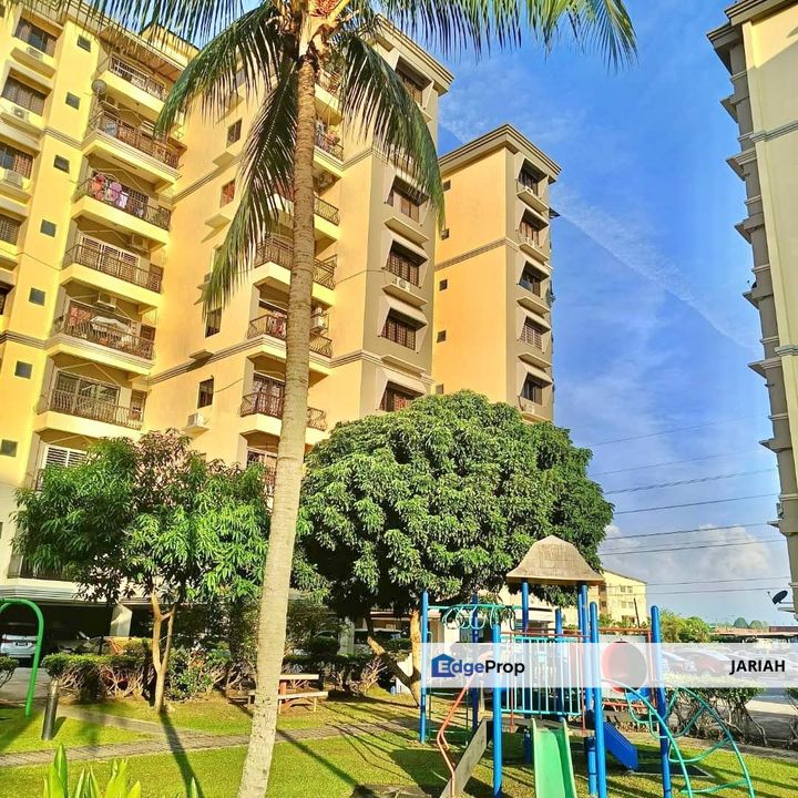 Sri Manja Court Condominium Petaling Jaya Newly Painted For Sale, Selangor, Petaling Jaya