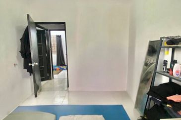 Menara Jade (Jade Tower), Taman Bukit Indah