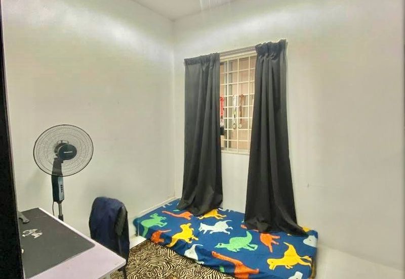 Menara Jade (Jade Tower), Taman Bukit Indah