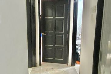 Menara Jade (Jade Tower), Taman Bukit Indah