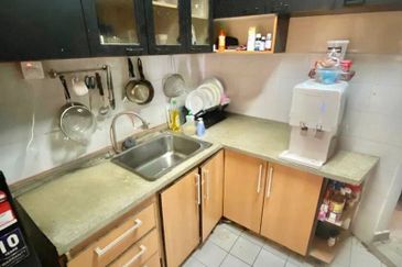 Menara Jade (Jade Tower), Taman Bukit Indah