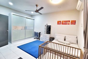 Taman Tamu Hillpark (Seksyen 4)