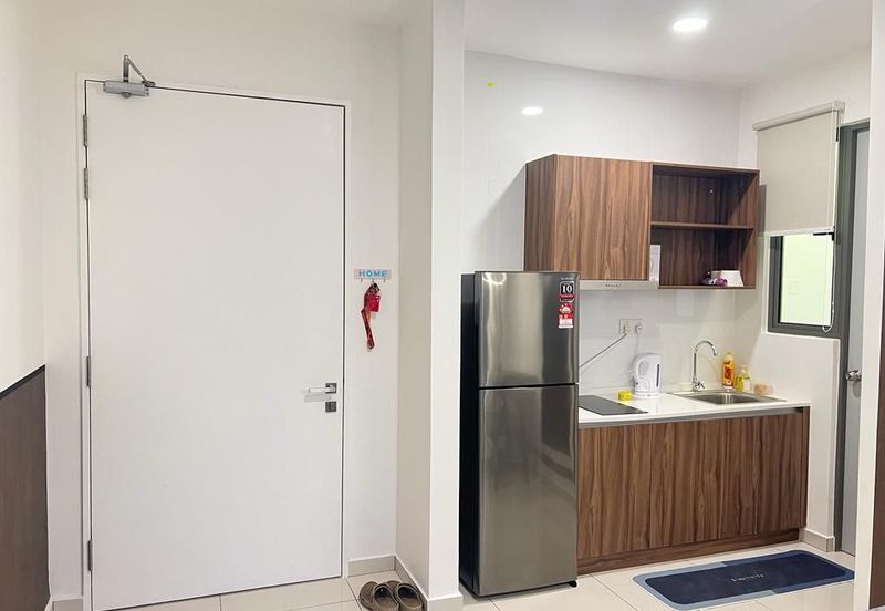 Kenwingston Platz Residence