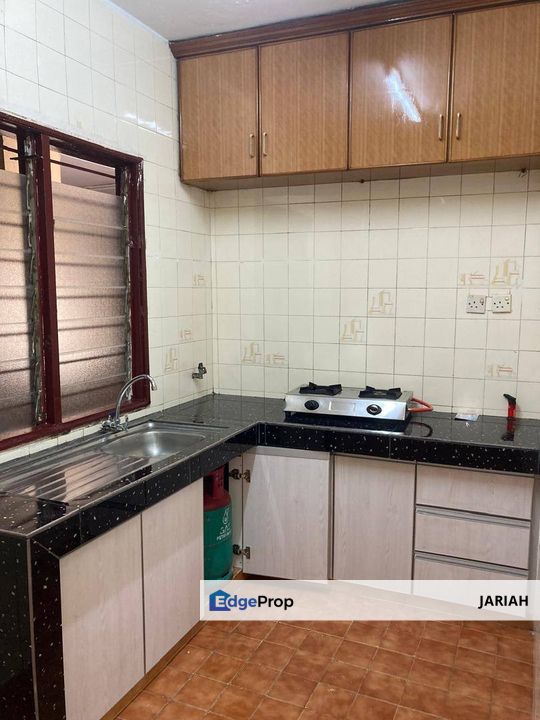 Fully Furnished Palm Court Condominium Brickfields Kuala Lumpur For Sale , Kuala Lumpur, Brickfields