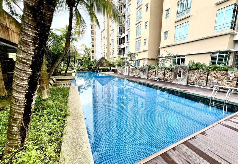 Villa Park Condominium