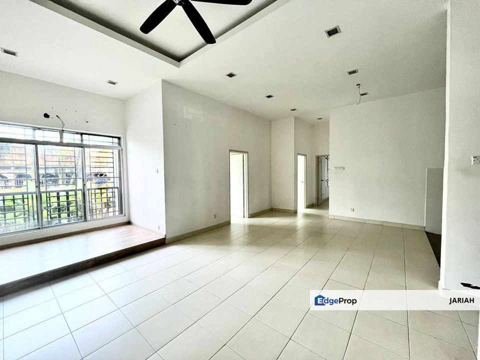 Villa Park Condominium Taman Bukit Serdang Seri Kembangan Selangor Ground Floor Unit For Sale, Selangor, Seri Kembangan