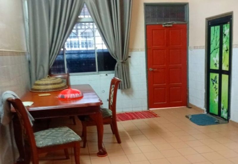 Taman Kota Warisan Permai