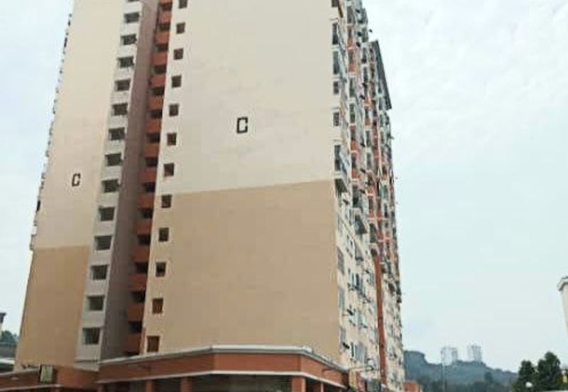 Residensi Bistaria, Ukay Bistari