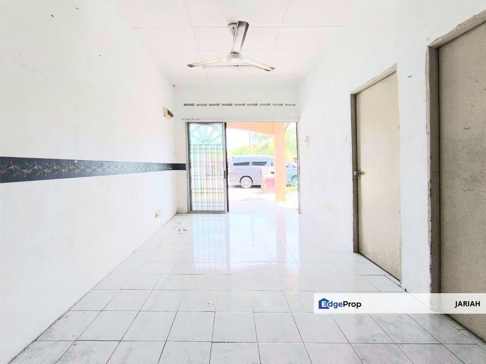 Single Storey Terrace House Jalan Suria Bandar Mahkota Banting Selangor For Sale, Selangor, Banting