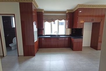 2 storey Bungalow with cosy environment