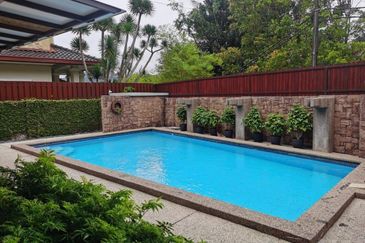Corner Bungalow Private Pool at ZooView Ampang