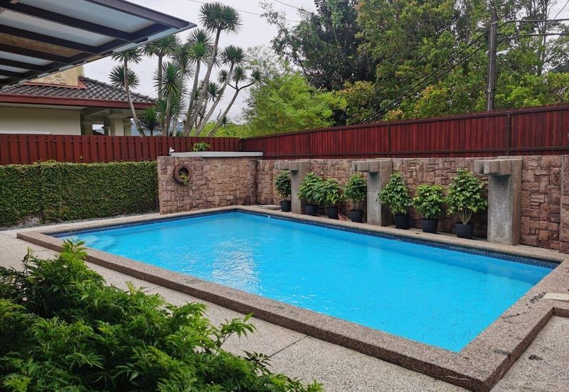Corner Bungalow Private Pool at ZooView Ampang