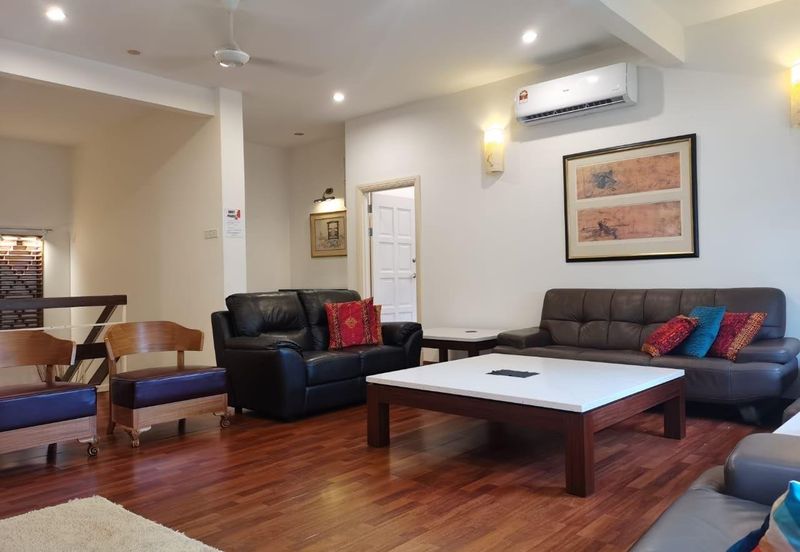 Corner Bungalow Private Pool at ZooView Ampang