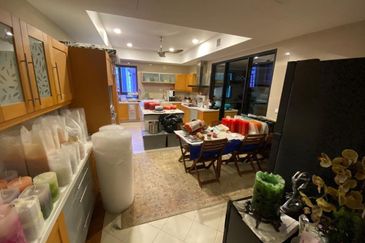 Mont Kiara Damai Resort Condominium