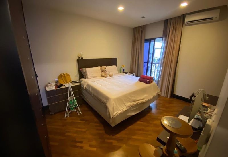 Mont Kiara Damai Resort Condominium