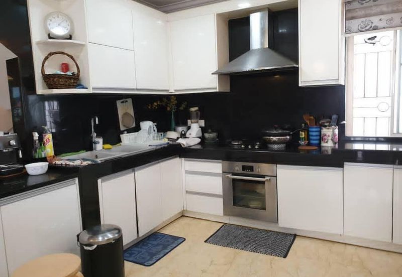 Perdana Emerald Serviced Apartment