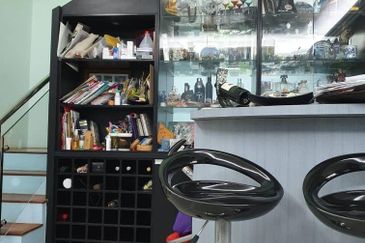 2.5 storey Link Renovated at Sering Ukay Ampang