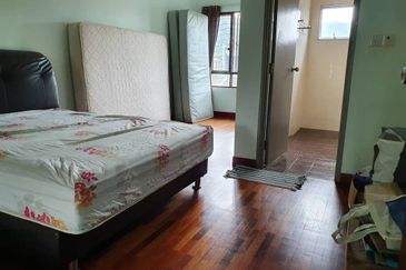 2.5 storey Link Renovated at Sering Ukay Ampang