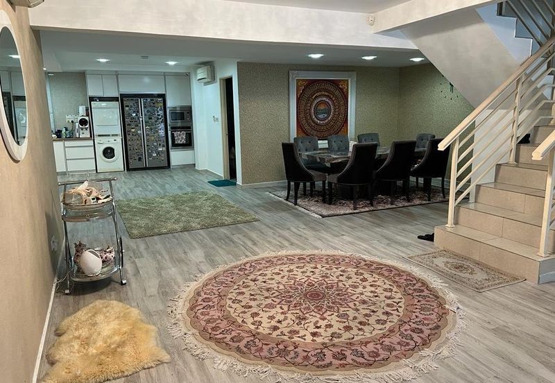 Corner Below Market iD Renovated Link at Ampang