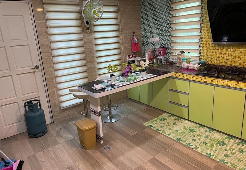 Corner Below Market iD Renovated Link at Ampang