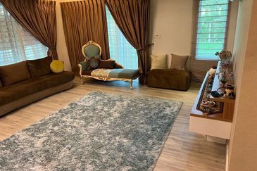 Corner Below Market iD Renovated Link at Ampang