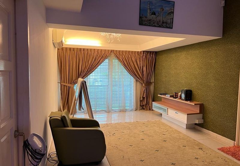 Corner Below Market iD Renovated Link at Ampang