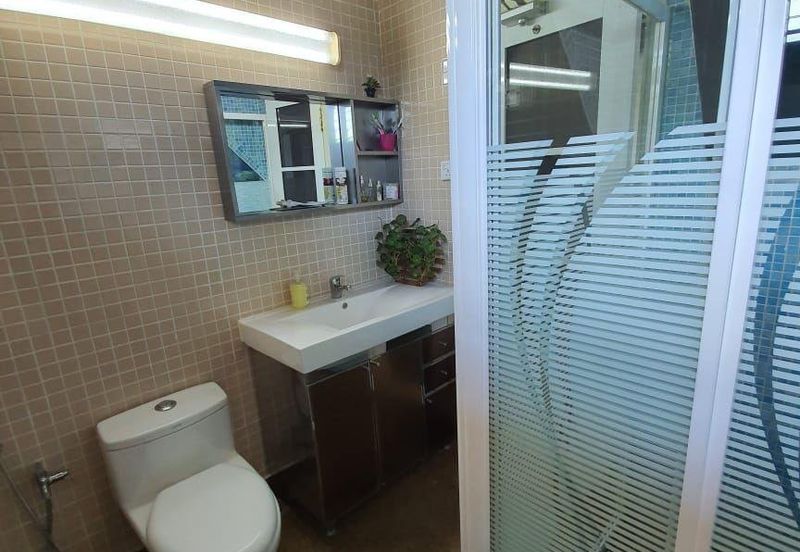 Corner Bungalow Private Pool at Kemensah Heights