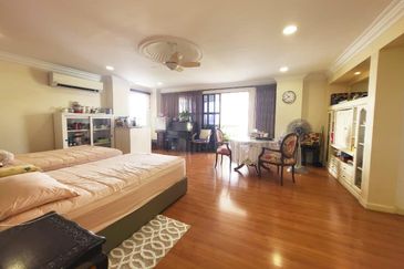 3 Storey Bungalow 10,600sf Land @ Bangsar Baru