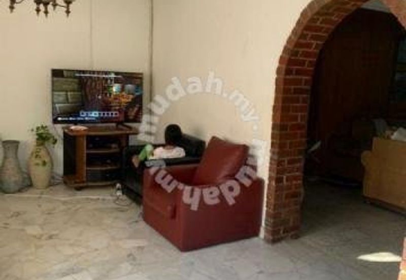 Ampang Jaya Corner Lot 2 Storey Terrace bumi lot Leasehold 