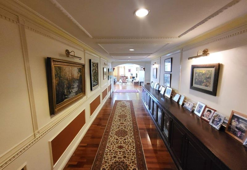 3 Storey Bungalow 10,600sf Land @ Bangsar Baru