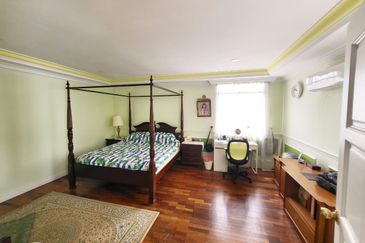 3 Storey Bungalow 10,600sf Land @ Bangsar Baru