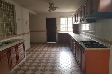 Bungalow Taman Jaya Section 10 @ Petaling Jaya