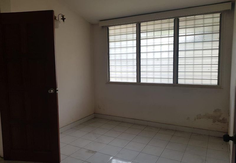 Bungalow Taman Jaya Section 10 @ Petaling Jaya