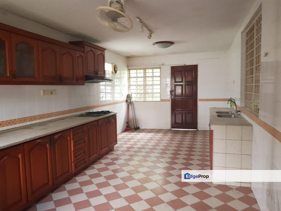 Bungalow Taman Jaya Section 10 @ Petaling Jaya, Selangor, Petaling Jaya