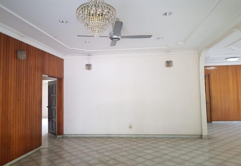 Bungalow Taman Jaya Section 10 @ Petaling Jaya