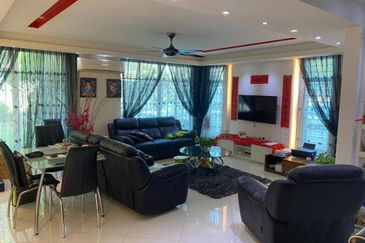 Corner 3 sty iD @ Taman Dagang Permai Ampang