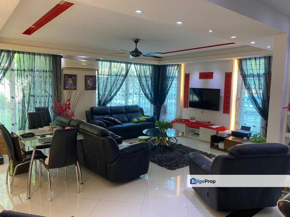 Corner 3 sty iD @ Taman Dagang Permai Ampang, Selangor, Ampang